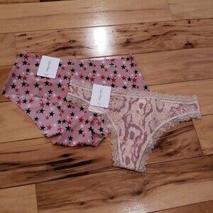 Calvin Klein Stars and Snakeskin  Set of 2 Size XS Chic Feminine Comfy New